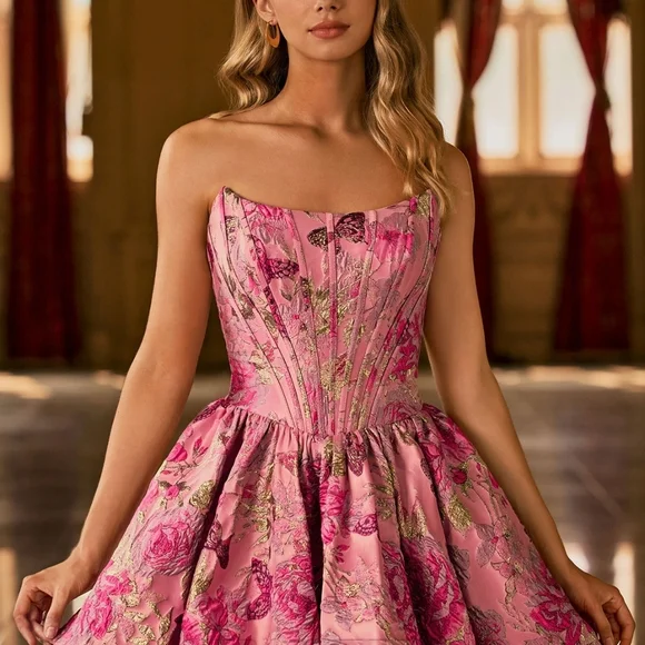 Elegant Pink Floral Strapless Dress - Picture 3 of 13